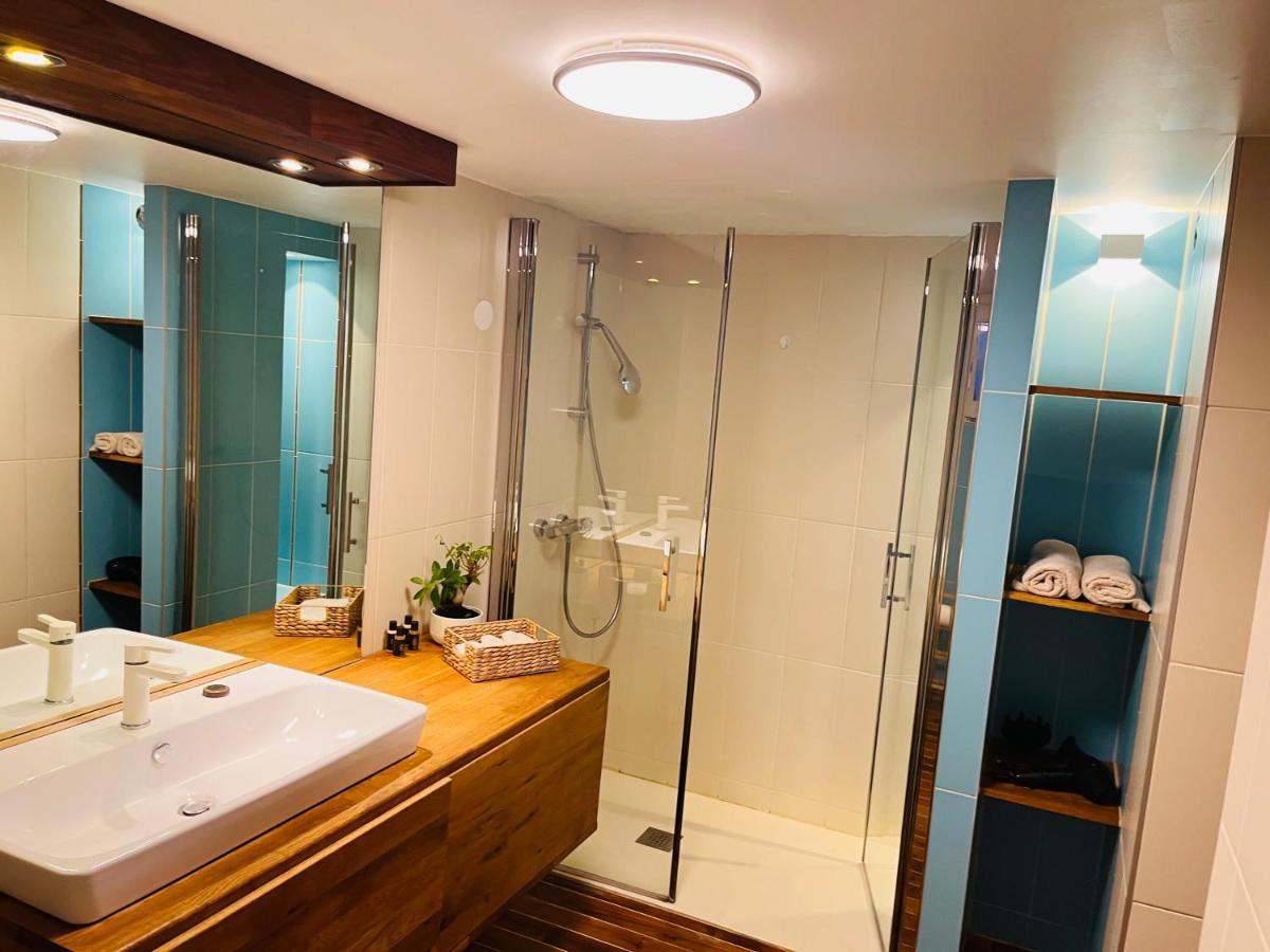 Family Suite With Garden And Amaizing View To Lugano 卡迪马里奥 外观 照片